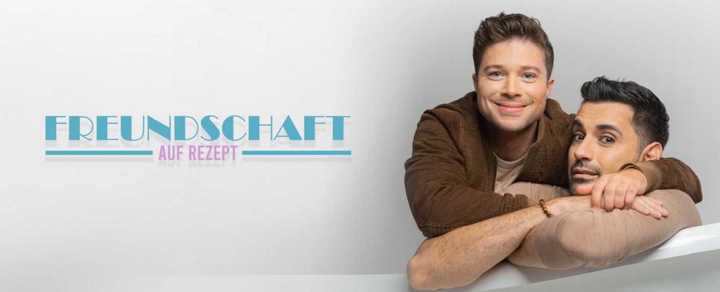 „In aller Freundschaft“-Stars starten einen Podcast – Jascha Rust und Tan Caglar verschreiben „Freundschaft auf Rezept“ – Bild: MDR Kultur