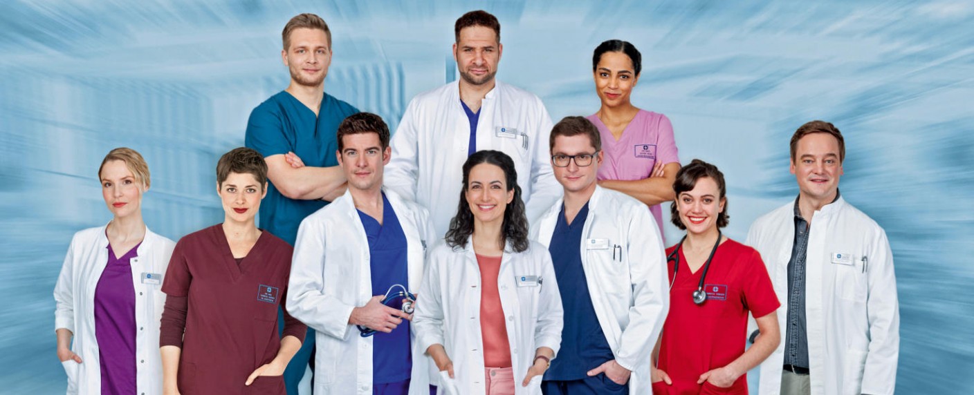 „In aller Freundschaft – Die jungen Ärzte“: Abschied von einer Hauptfigur – Jüngste Episode brachte den Ausstieg einer Darstellerin der ersten Stunde – Bild: ARD/​Tom Schulze