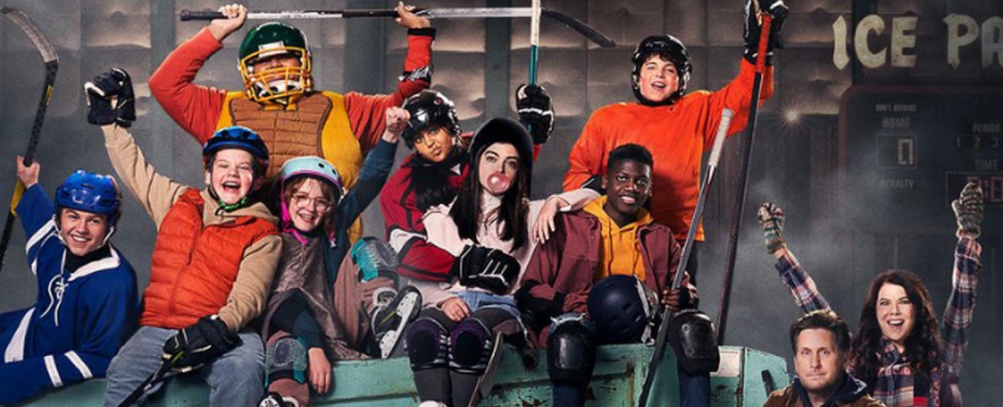[UPDATE] „Mighty Ducks“: Trailer und Termin für zweite Staffel bei Disney+ – Familienserie mit Lauren Graham („Gilmore Girls“) kehrt zurück – Bild: Disney