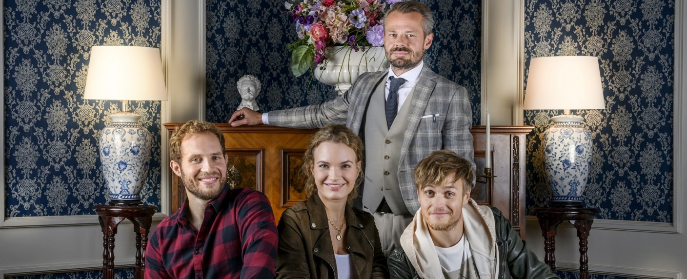 „Sturm der Liebe“: Vier neue Gesichter am Fürstenhof – Ex-„Unter uns“-Darsteller Sven Waasner sowie Arne Löber, Christina Arends und Stefan Hartmann – Bild: ARD Das Erste/​Christof Arnold