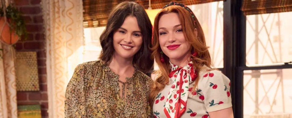 Selena Gomez (l.) wiedervereint mit Jennifer Stone – Bild: Disney