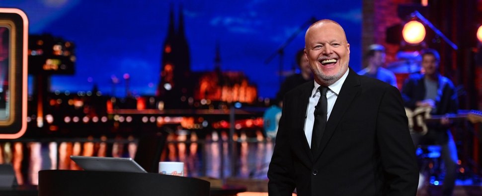 Stefan Raab hat gut lachen: Seine RTL-Show schlug „TV total – Interaktiv“ am Mittwochabend deutlich. – Bild: RTL/Raab Entertainment/Julia Feldhagen