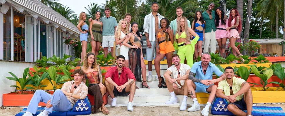 Die Teilnehmer der sechsten Staffel von „Are You The One?“ – Bild: RTL/Frank Beer