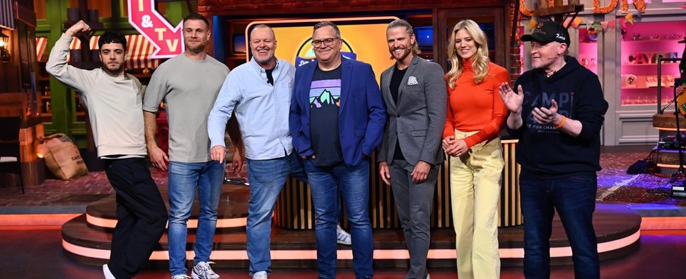 Die Teilnehmer der ersten Promi-Specials von „Du gewinnst hier nicht die Million“ – Bild: RTL/Raab Entertainment/Julia Feldhagen