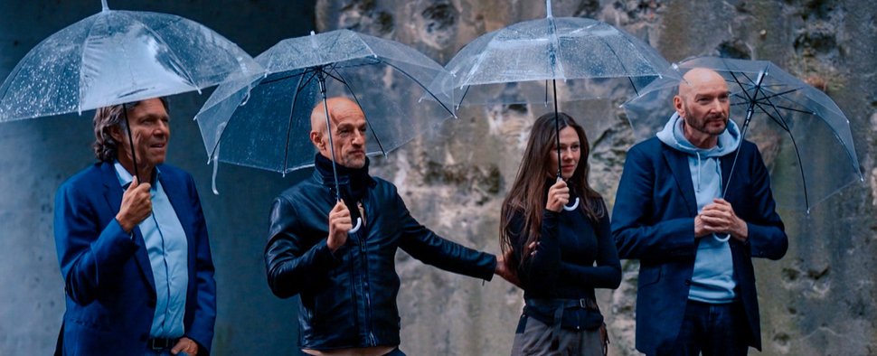 Noch im Rennen bei „Die Verräter“: (v. l.) Urs Meier, Peyman Amin, Ann-Kathrin Bendixen und Ralph Morgenstern – Bild: RTL