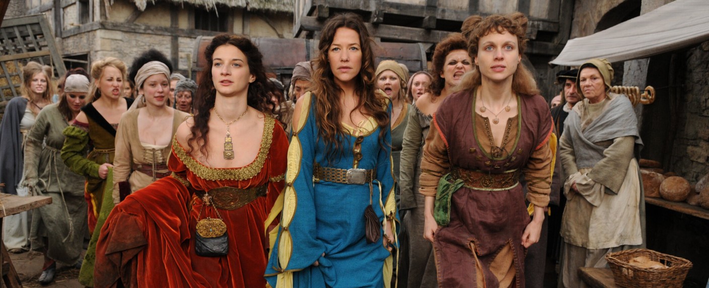 Der „FilmFilm“ ist zurück: Sat.1 will mit „Die Wanderhure“, „Die Hebamme“ und Co. punkten – Eigenproduzierte Filmklassiker aus besseren Sat.1-Zeiten – Bild: Sat.1/​Oliver Roth