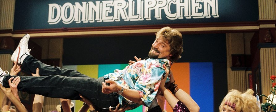 „Donnerlippchen“: Jürgen von der Lippe veröffentlicht Showklassiker auf YouTube – Wöchentliche Nostalgie-Dosis der Kultshow – Bild: WDR/​Harald Kratzer
