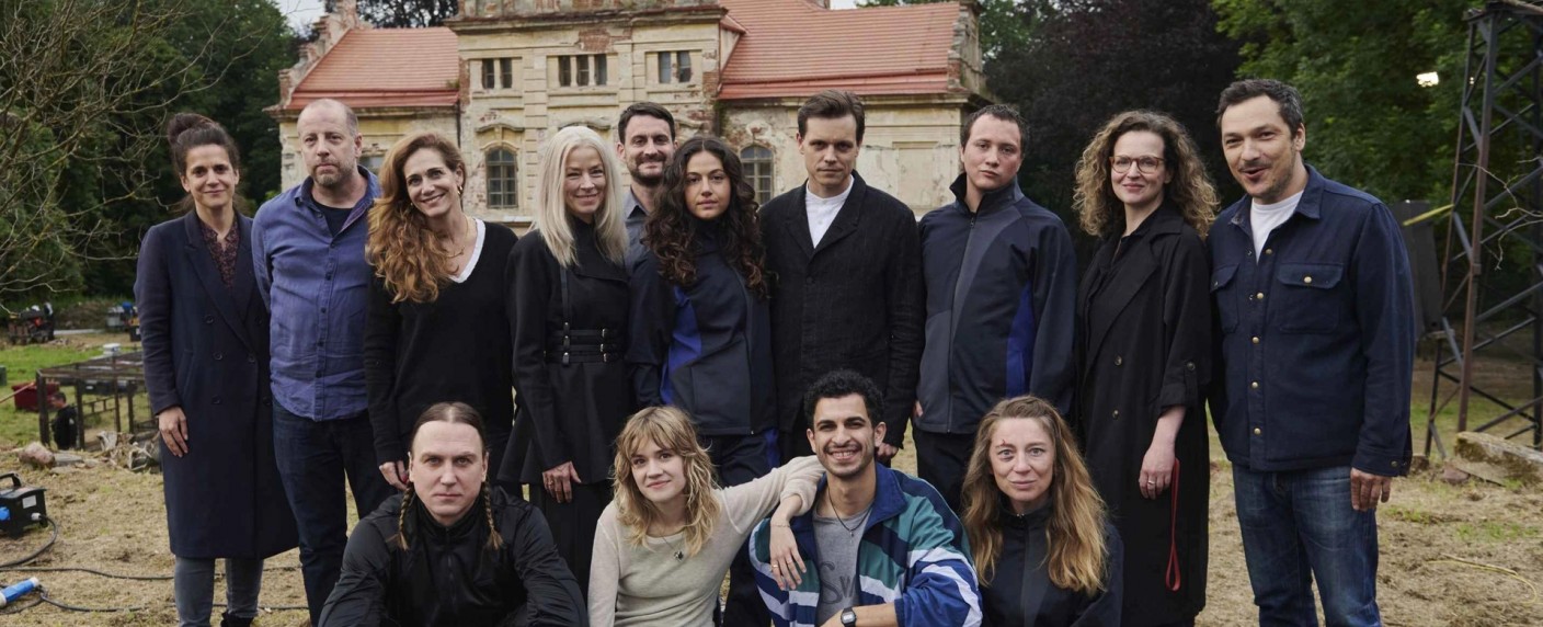 „City of Blood“: Disney+ kündigt deutsche postapokalyptische Vampirserie an – Adaption des Graphic Novels „Berlinoir“  mit prominenter Besetzung – Bild: The Walt Disney Company