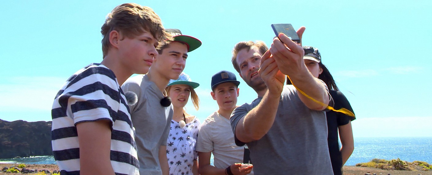 „Durch die Wildnis“: KiKA zeigt dritte Staffel der Doku-Reihe – Sechs Teenager erkunden vier Wochen die Wildnis – Bild: hr/​Rieke Henkel/​Marius Riedel