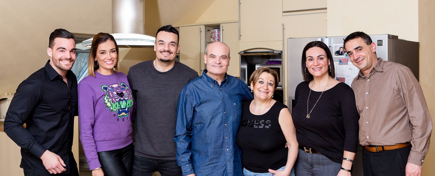 „Echt Familie“: Neues von den Zarrellas, Sarah Lombardi und Co. – RTL II-Doku-Soap kehrt im August zurück – Bild: RTL II