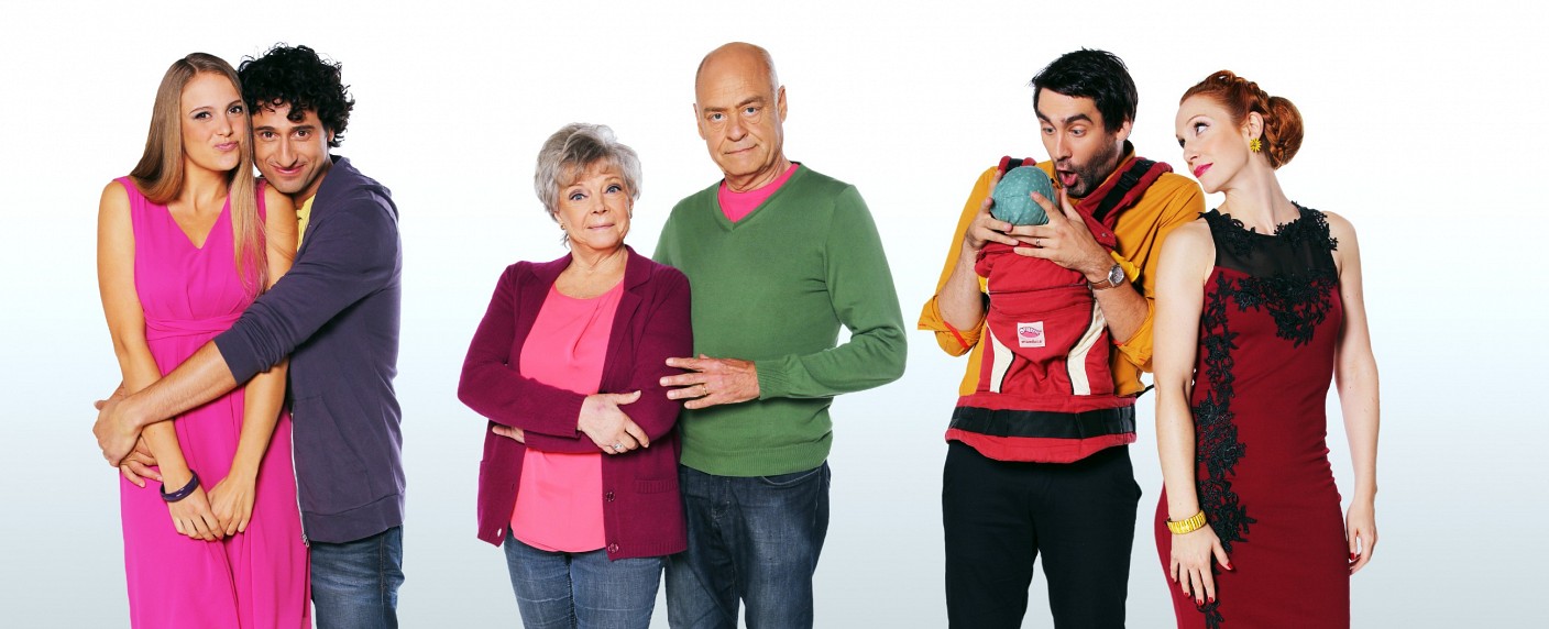 „Einfach unzertrennlich“: VOX zeigt eigenproduzierte Comedy schon in zwei Wochen – Privatsender nimmt neue Serie spontan ins Programm – Bild: VOX/​Ralf Jürgens