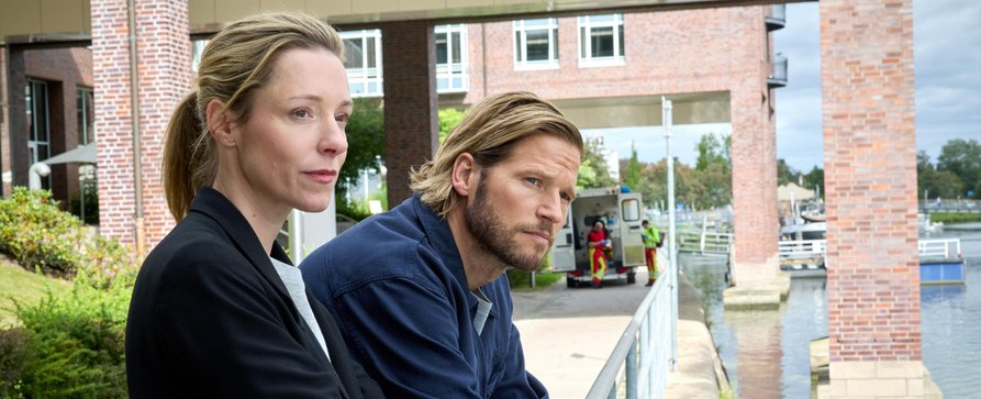 Quoten: Auch „Einsatz Seeler“ vor allem bei Älteren gefragt, Trump-Doku bei Jüngeren stark – ARD-Serien holen Gesamtsieg, „TV total“ überzeugt ebenfalls – Bild: RTL/Sandra Hoever Photography Quoten: Auch „Einsatz Seeler“ vor allem bei Älteren gefragt, Trump-Doku bei Jüngeren stark – ARD-Serien holen Gesamtsieg, „TV total“ überzeugt ebenfalls – Bild: RTL/Sandra Hoever Photography