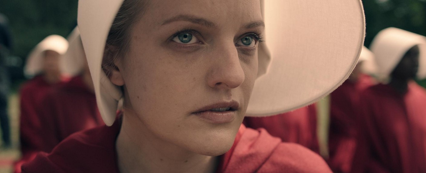 [UPDATE] „The Handmaid’s Tale“: Deutsches Startdatum und explosiver Trailer zur letzten Staffel enthüllt – Dystopische Dramaserie nach Margaret-Atwood-Bestseller endet mit Runde 6 – Bild: Hulu