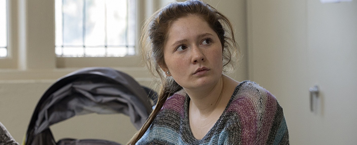 „Roseanne“-Reboot engagiert „Shameless“-Darstellerin als Darlenes Tochter – Emma Kenney wechselt von einer Chaos-Familie in die nächste – Bild: Showtime