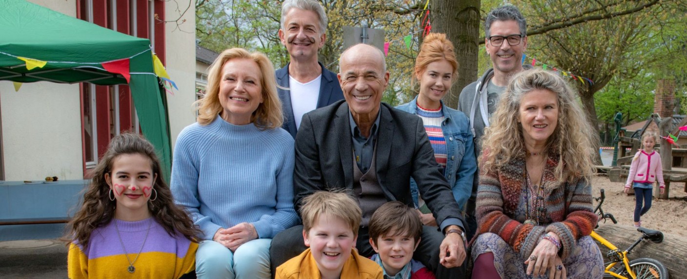 Quoten: „Enkel für Anfänger“ schlägt „Gipfel der Quizgiganten“ bei den Jüngeren – „Die Toten vom Bodensee“ insgesamt vorn, „Doppelt kocht besser“ startet mies – Bild: ARD Degeto/​Studiocanal/​Wolfgang Ennenbach