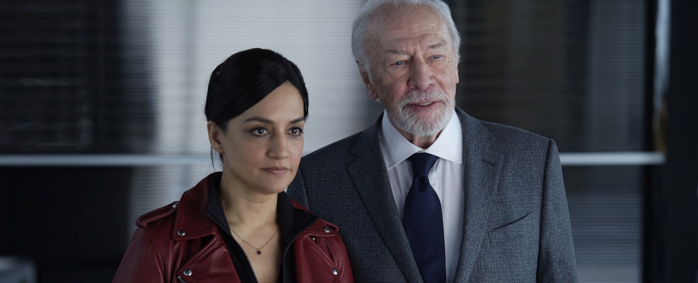 Neue Folgen „Superstore“ und neue Serie „Departure“ im September im Pay-TV – Comedy und Mystery zum Herbstanfang – Bild: UniversallTV