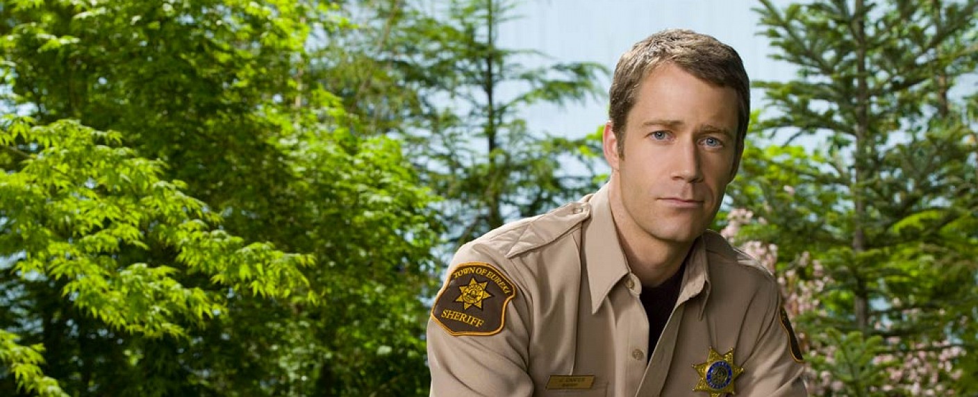 „Cedar Cove“: Colin Ferguson („Eureka“) für dritte Staffel verpflichtet – Neue Staffel startet im Juli in den USA – Bild: Syfy