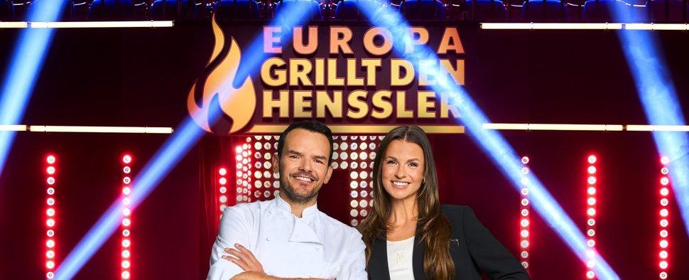 „Europa grillt den Henssler“ mit Steffen Henssler und Moderatorin Laura Wontorra – Bild: RTL/Jörn Strojny