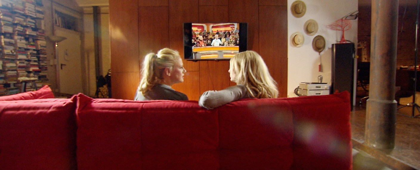 „Exclusiv-Spezial“: Frauke Ludowig im Interview mit Barbara Schöneberger – Neue Formatreihe „Nahaufnahme“ ab Mai – Bild: RTL