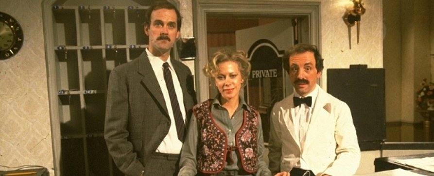 „Fawlty Towers“: ARD-alpha wiederholt britische Kult-Comedyserie – John Cleese („Monty Python“) als überreizter Hotelmanager – Bild: BBC