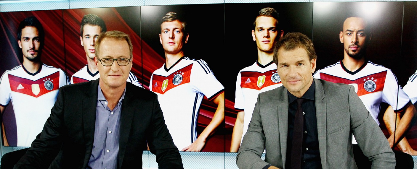 Quoten: Fast zwölf Millionen Zuschauer sahen deutsche Fußball-EM-Quali-Pleite – „Criminal Minds“ gewohnt stark, „Shameless“-Staffelfinale am Boden – Bild: RTL/​Guido Engels