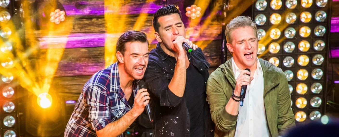 Florian Silbereisen feiert „Die Schlager-Hüttenparty des Jahres“ – Mit Klubbb3, Jürgen Drews, Melissa Naschenweng, DJ Ötzi und Co. – Bild: MDR/​ORF/​Peter Krivograd