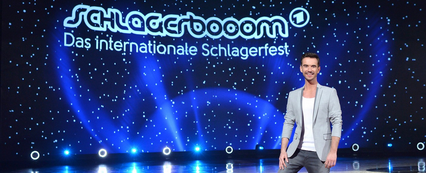 „Schlagerbooom“: Florian Silbereisen präsentiert internationales Schlagerfest – Helene Fischer, Vanessa Mai, Howard Carpendale und Co. in neuer ARD-Show – Bild: ARD/​JürgensTV/​Dominik Beckmann