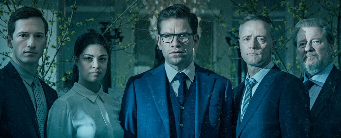 „Follow the Money“: Erste Staffel kommt verspätet nach Deutschland – Dänisches Drama um Wirtschaftskriminalität von „Borgen“-Autor – Bild: DR1