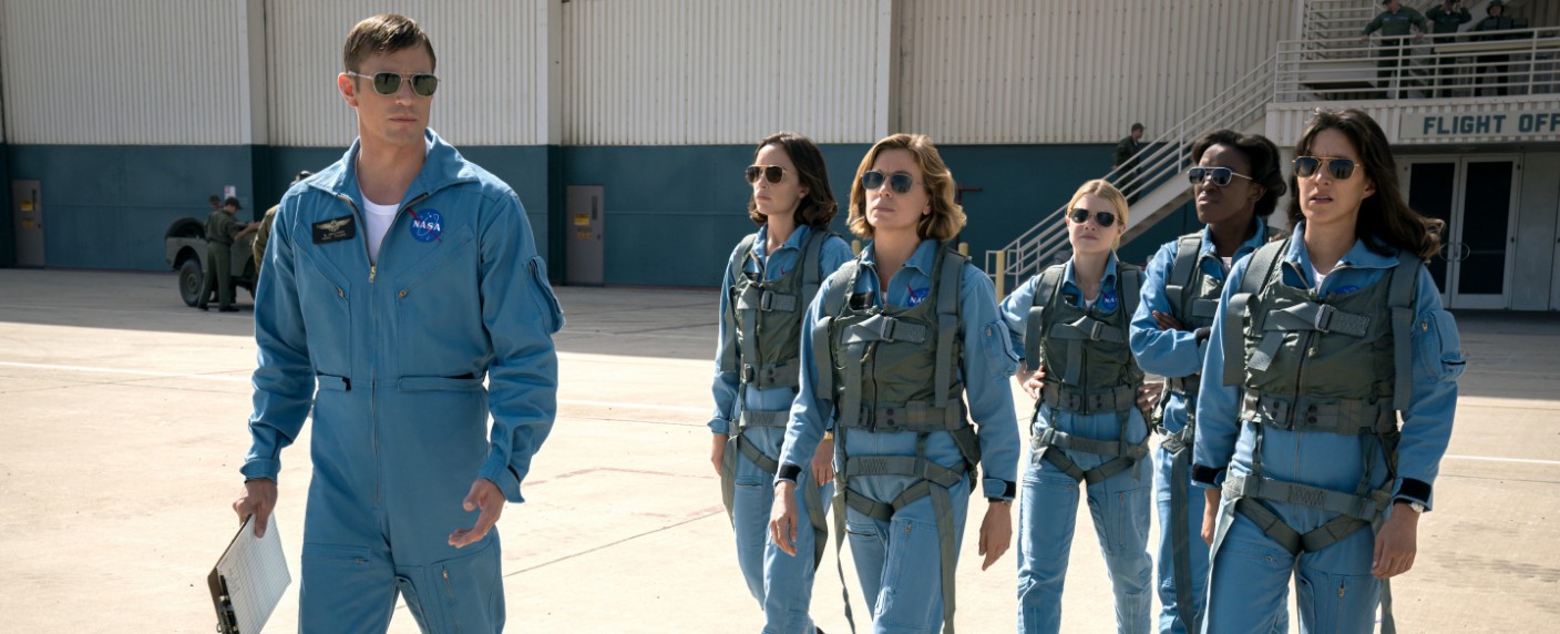 „For All Mankind“: Apple TV+ verkündet Termin für zweite Staffel, Castveränderungen – Ältere Schauspieler übernehmen nach Zeitsprung Rollen von Kinder-Darstellern – Bild: Apple TV+