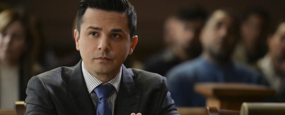 Freddy Rodríguez muss „Bull“ nach der fünften Staffel verlassen – Bild: CBS