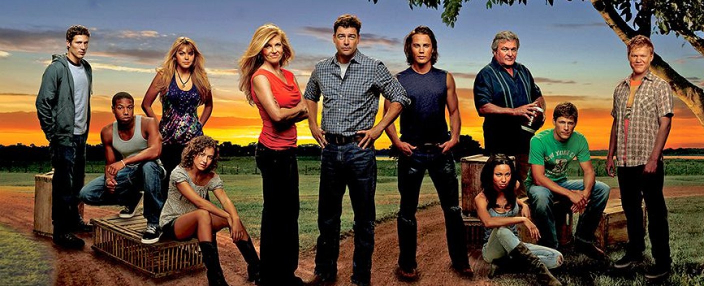 „Friday Night Lights“: Kommt jetzt die Neuauflage? – Showrunner entwickelt neue Version des Football-Dramas