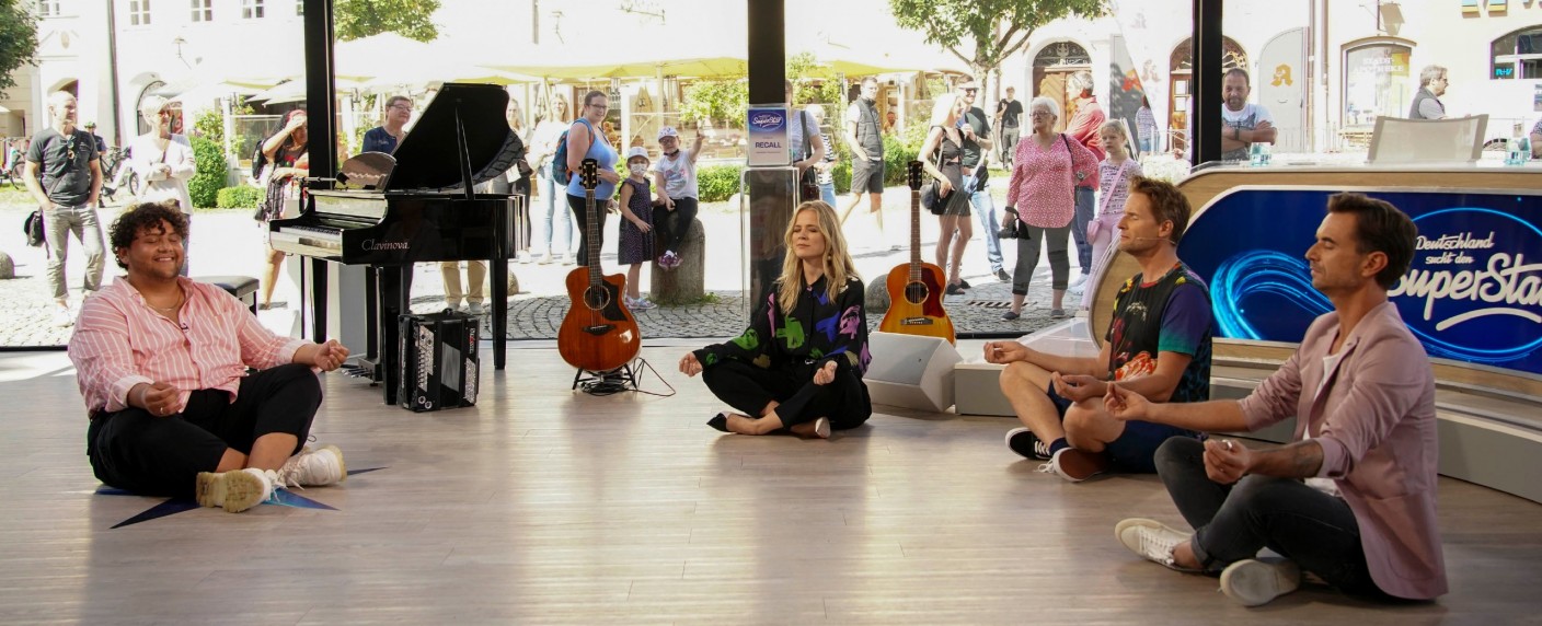 Quoten: Starke Rückkehr von „München Mord“, „DSDS“ und „Stapelshow“ schwächeln weiter – „7 Tage, 7 Köpfe“ erholt sich etwas, ARD/​ZDF-Nachrichten weiterhin gefragt – Bild: RTL/​Stefan Gregorowius