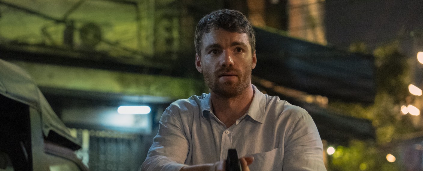 „The Night Agent“: Ausführlicher Trailer enthüllt neuen Fall für Peter Sutherland – Netflix-Erfolg geht in die zweite Staffel – Bild: Netflix/​Siviroon Srisuwan