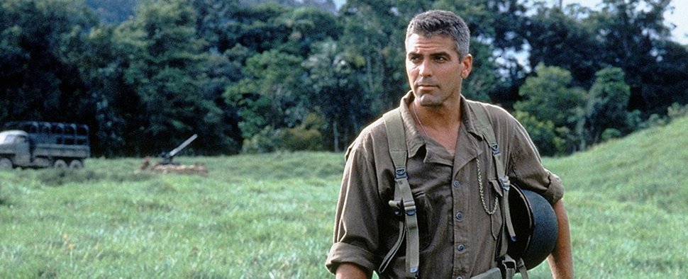 George Clooney im Jahr 1998 im Anti-Kriegs-Film „Der schmale Grat“ – Bild: 20th Century Fox