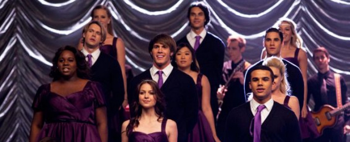 Bei „Glee“ gehören jetzt fünf Aufsteiger zur Stammbesetzung – Ryan Murphy und Brad Falchuk stellen Weichen für neue Staffeln – Bild: FOX /​ Adam Rose