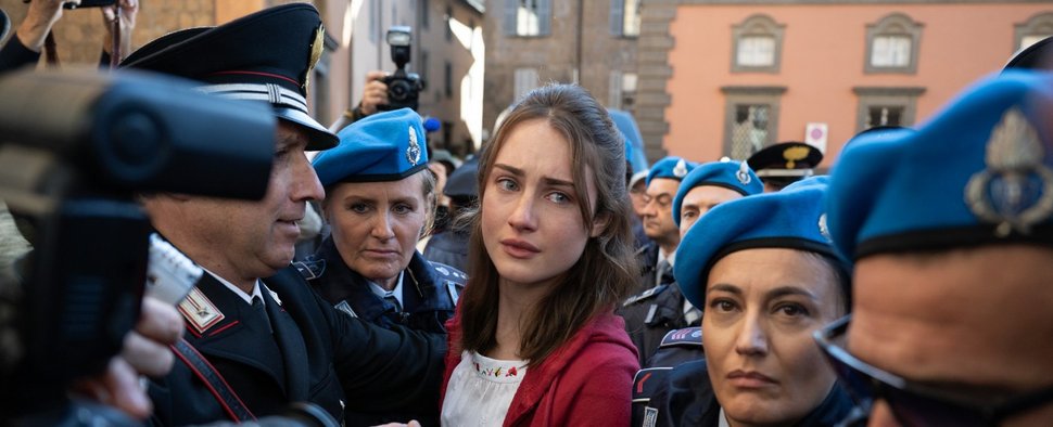 Grace Van Patten („Tell Me Lies“) als Amanda Knox in „The Twisted Tale Of Amanda Knox“ – Bild: Disney/Hulu