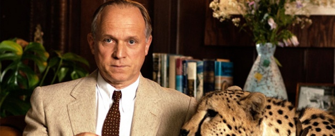 „Grzimek“: ARD zeigt dreistündige Verfilmung an Karfreitag – Ulrich Tukur als Fernseh-Zoologe – Bild: UFA Fiction /​ ARD Degeto