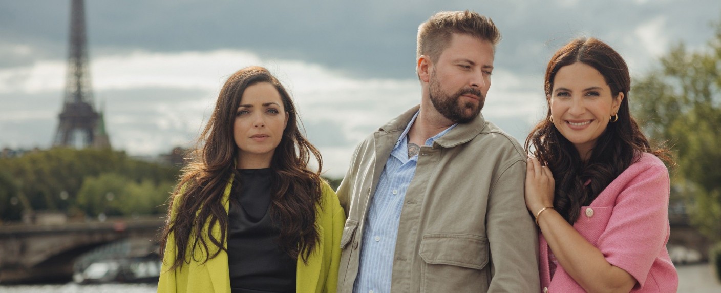 „GZSZ“: Wenn der Paris-Trip zum Albtraum wird – RTL kündigt neues Primetime-Special der beliebten Soap an – Bild: RTL/​Anna Riedel