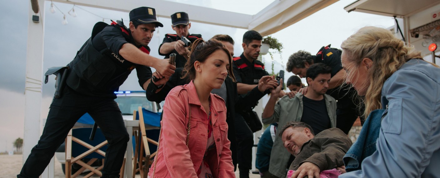 Quoten: „GZSZ“-Special bei Jüngeren unspektakulär vorn, „Zürich-Krimi“ schlägt „Weihnachts-Hits“ – „Destination X“ mit nächstem Tief, VOX punktet dank Filmen – Bild: RTL/​Anna Riedel