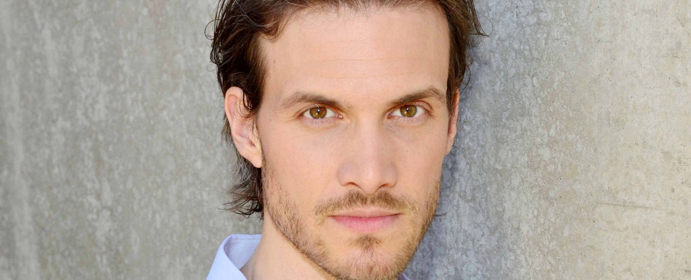 „GZSZ“: Thaddäus Meilinger wird neuer Hauptdarsteller – Bruder von Chris Lehmann taucht auf – Bild: RTL/​Rolf Baumgartner