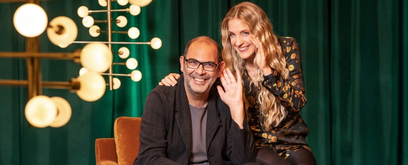 Hannes Ringlstetter: „Ich bin nicht der Botschafter Bayerns in der ARD!“ – Interview über Überraschungstalk „Club 1“, Late-Night-Probleme in Deutschland und bayerischen Humor – Bild: BR/​Markus Konvalin