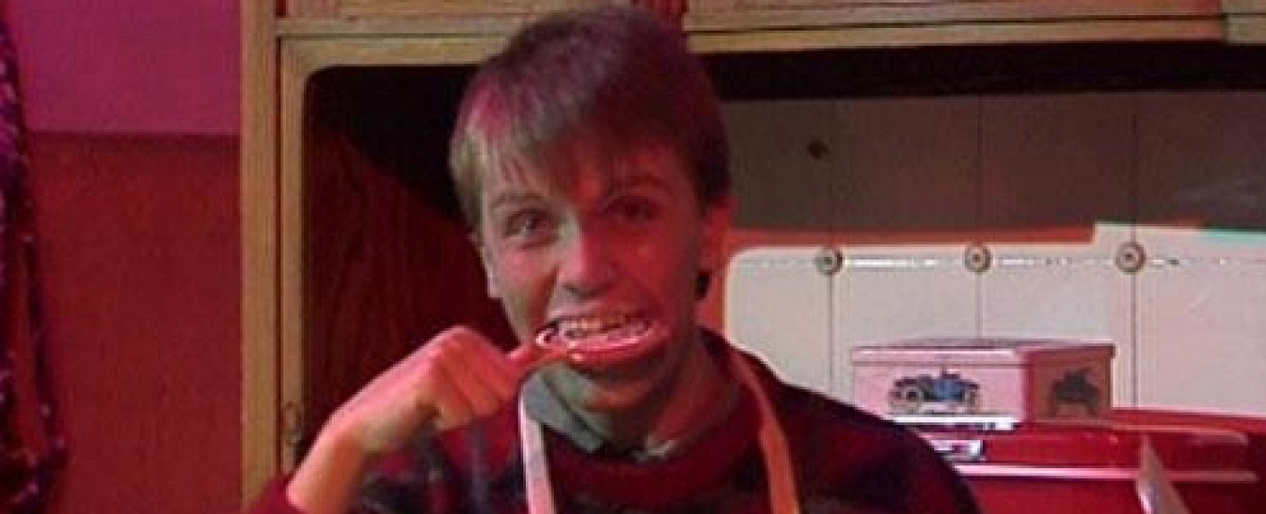 „Kerkelings Kinderstunde“: One wiederholt Hape Kerkelings allererste Fernsehshow – Geburtsstunde von Hannilein aus dem Jahr 1984 – Bild: Screenshot/​Hapewelt.de