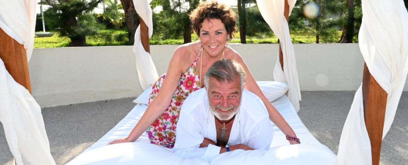 „Der Preis ist heiß“-Moderator Harry Wijnvoord: Live-Hochzeit bei sonnenklar.TV – Ja-Wort und Hochzeitsreise mit Stargästen von Hans Meiser bis Marijke Amado – Bild: Agentur Schneider-Press/​Erwin Schneider