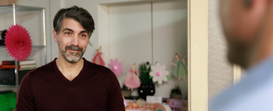 Umbesetzung bei „Unter uns“: Neuer Schauspieler übernimmt die Rolle des Ferhat Gülek – Harun Yildirim wird Nachfolger von Mehmet Kucak – Bild: RTL/​Sebastian Meyer