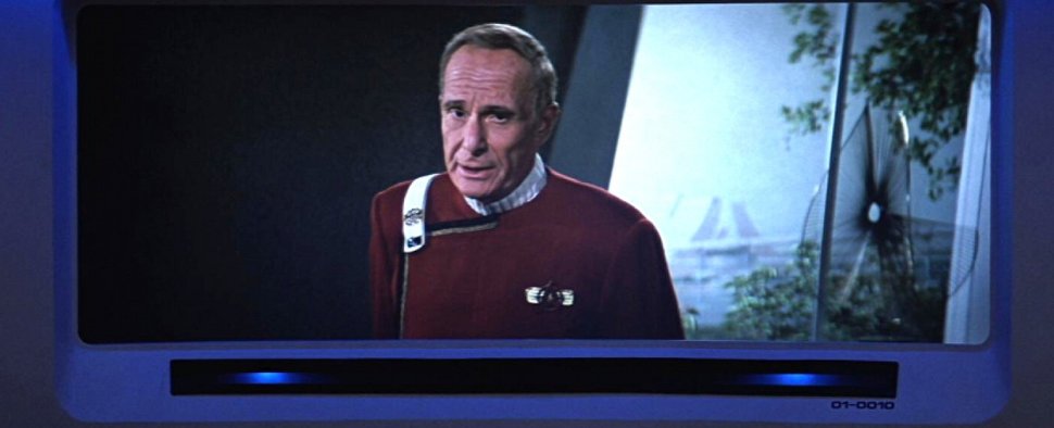 Harve Bennett bei seinem Gastauftritt in „Star Trek V“ – Bild: CBS Paramount Home Entertainment