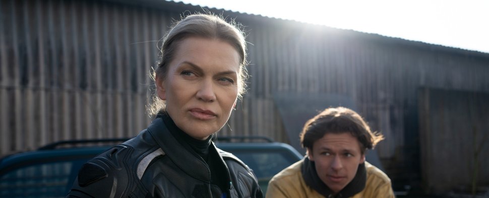 Helen Dorn (Anna Loos) und Franco (Junis Marlon) – Bild: ZDF/Georges Pauly