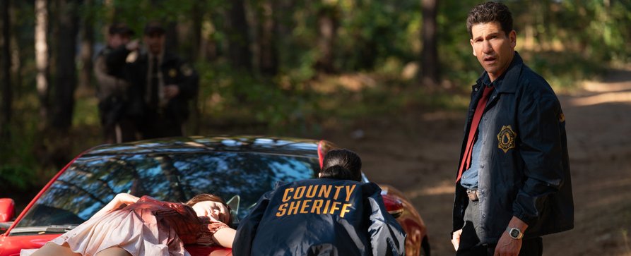 „His & Hers“ bietet mehr Drama als Spannung – Review – Roman-Adaption auf Netflix – Bild: Netflix