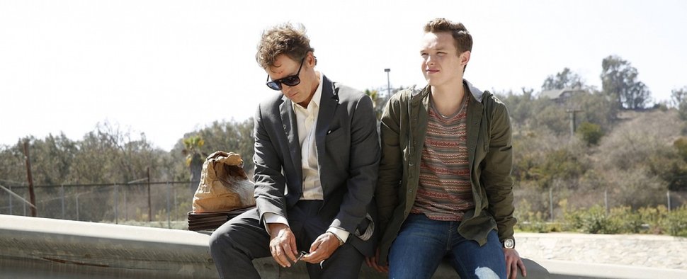 Ian Colletti (r.) mit Greg Kinnear in der FOX-Serie „Rake“ – Bild: 20th Century Fox TV