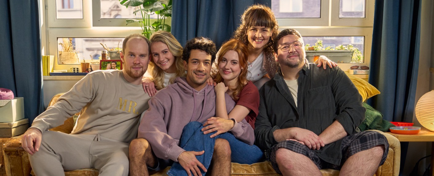 „Ich dich auch!“: Dritte Staffel für ZDFneo-Comedyserie – Caro und Yannik werden wieder gestört – Bild: ZDF/​Frank Dicks