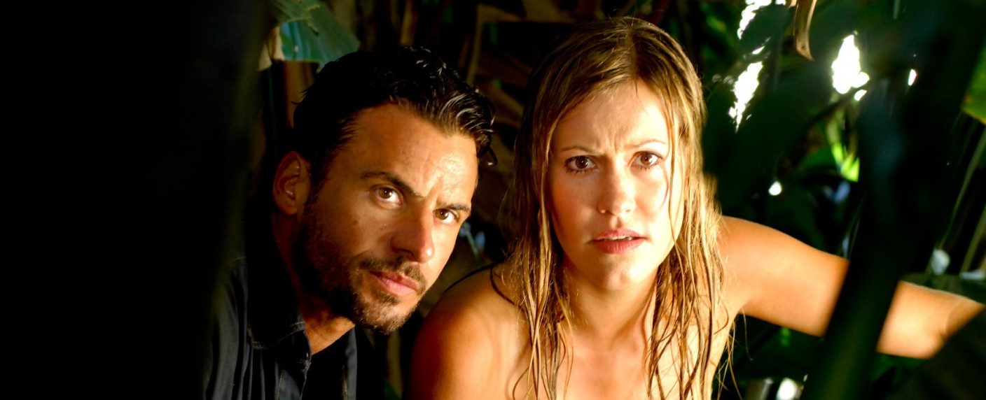 „Tödliche Ahnung“ wird durch Sat.1-Film von 2010 nach hinten verdrängt – Mit Wolke Hegenbarth „Im Brautkleid durch Afrika“ – Bild: Sat.1/​David Gur